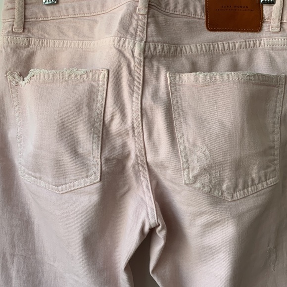 Light Pink distressed Jeans - Picture 5 of 15